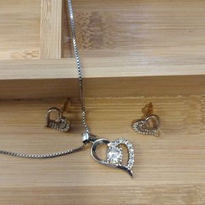 sterling silver 925 stamped matching heart and diamond set.